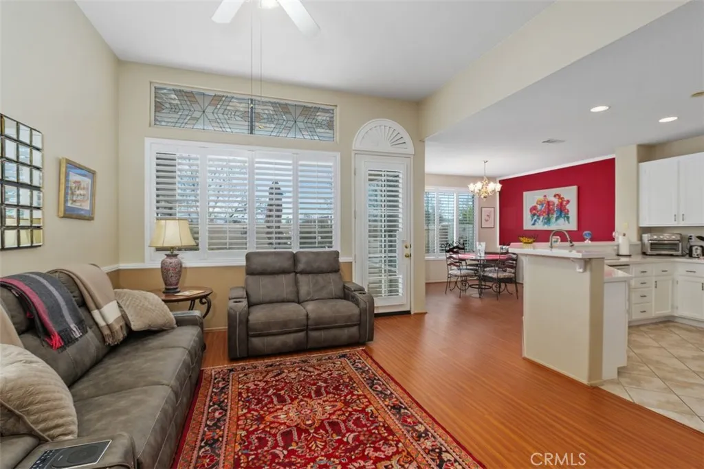29148 Paradise Canyon Drive, Menifee, California 92584 home-pic-11