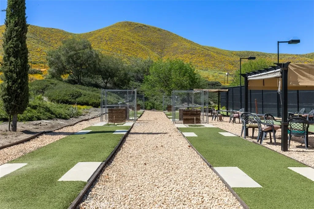 29148 Paradise Canyon Drive, Menifee, California 92584 home-pic-49