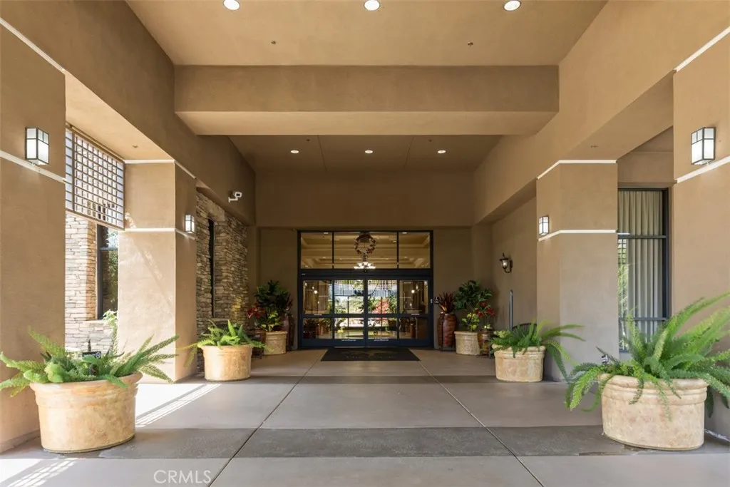 29148 Paradise Canyon Drive, Menifee, California 92584 home-pic-36