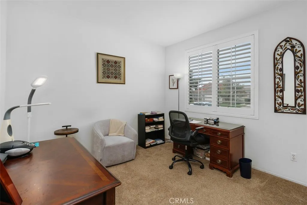 29148 Paradise Canyon Drive, Menifee, California 92584 home-pic-20