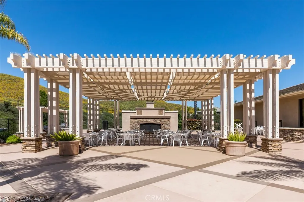 29148 Paradise Canyon Drive, Menifee, California 92584 home-pic-45