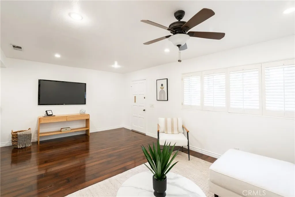 231 Green Lea, Thousand Oaks, California 91361 home-pic-4