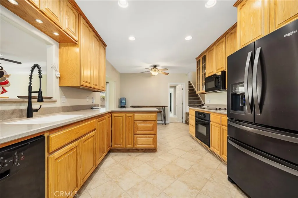 5068 Cumberland Drive, Cypress, California 90630 home-pic-17