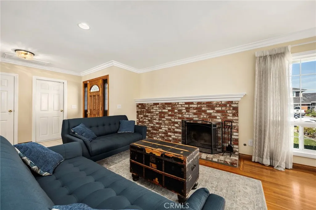 5068 Cumberland Drive, Cypress, California 90630 home-pic-10