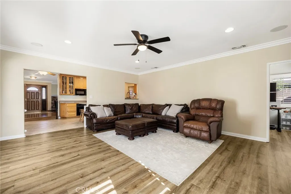 5068 Cumberland Drive, Cypress, California 90630 home-pic-22