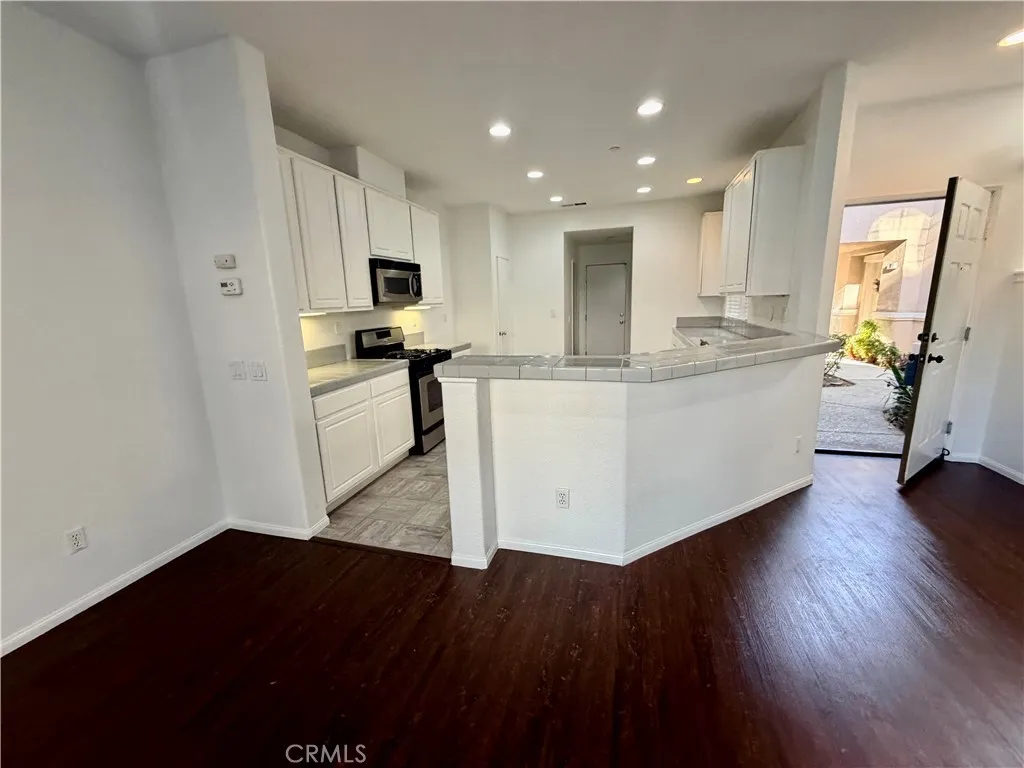 11450 Church St 8, Rancho Cucamonga, California 91730 home-pic-4