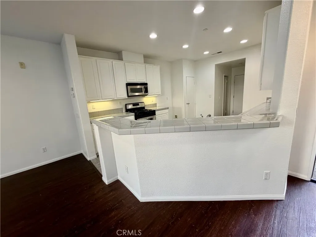 11450 Church St 8, Rancho Cucamonga, California 91730 home-pic-3