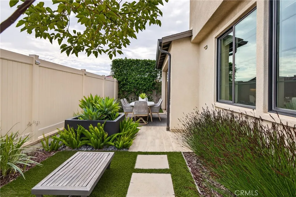 27616 Suncrest Road, San Pedro, California 90732 home-pic-25