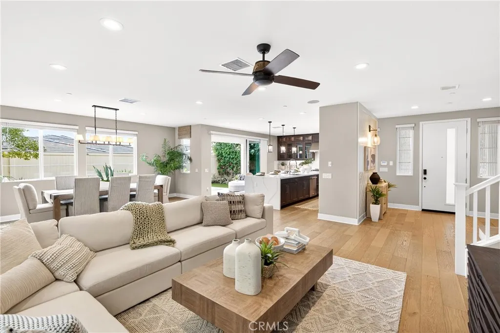 27616 Suncrest Road, San Pedro, California 90732 home-pic-0