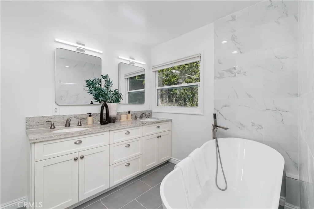 3062 Millicent, Pasadena, California 91107 home-pic-12