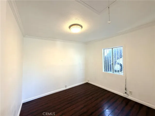 Room1