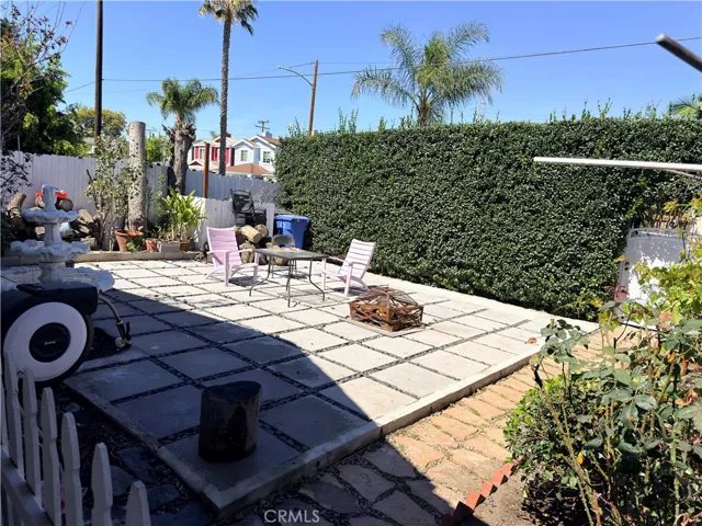 1318 E 100th Street, Los Angeles, California 90002
