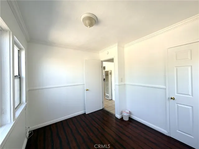 Room1