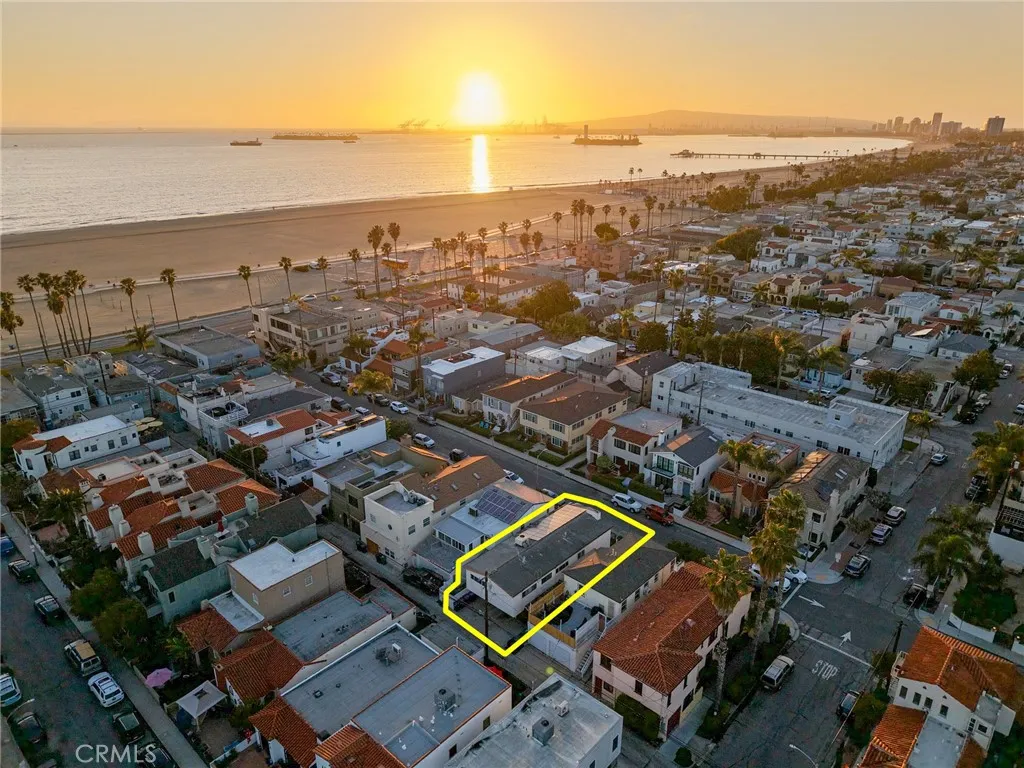 66 Pomona Ave, Long Beach, California 90803 home-pic-60