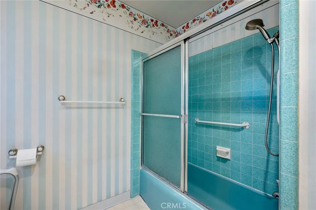 66 Pomona Ave, Long Beach, California 90803 home-pic-22