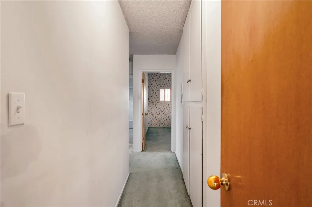 66 Pomona Ave, Long Beach, California 90803 home-pic-11