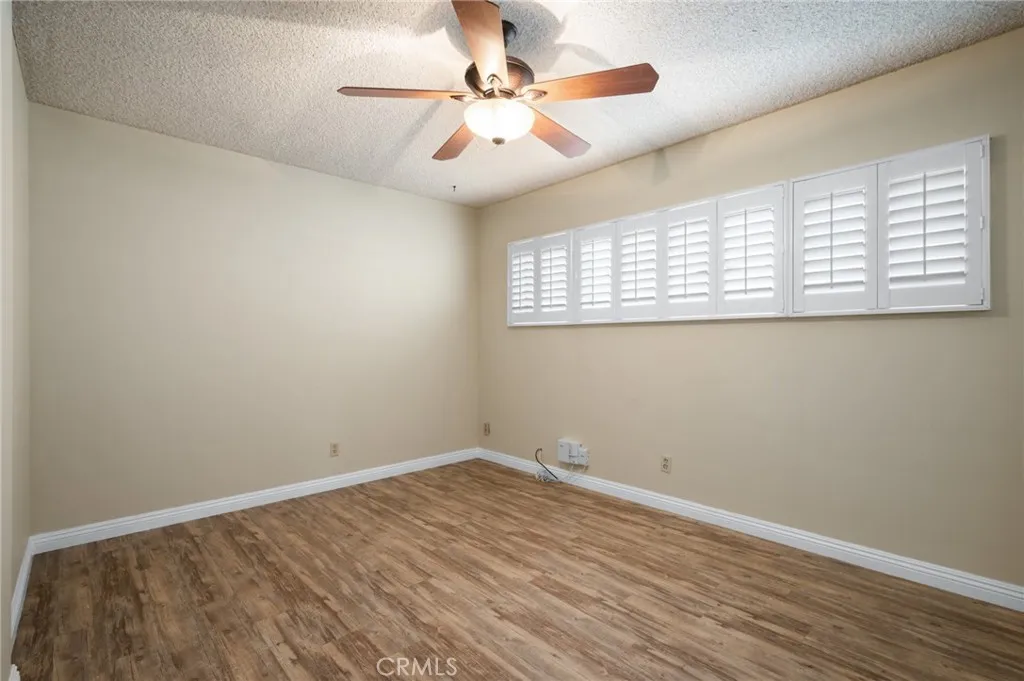 66 Pomona Ave, Long Beach, California 90803 home-pic-41
