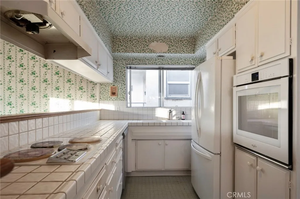 66 Pomona Ave, Long Beach, California 90803 home-pic-10