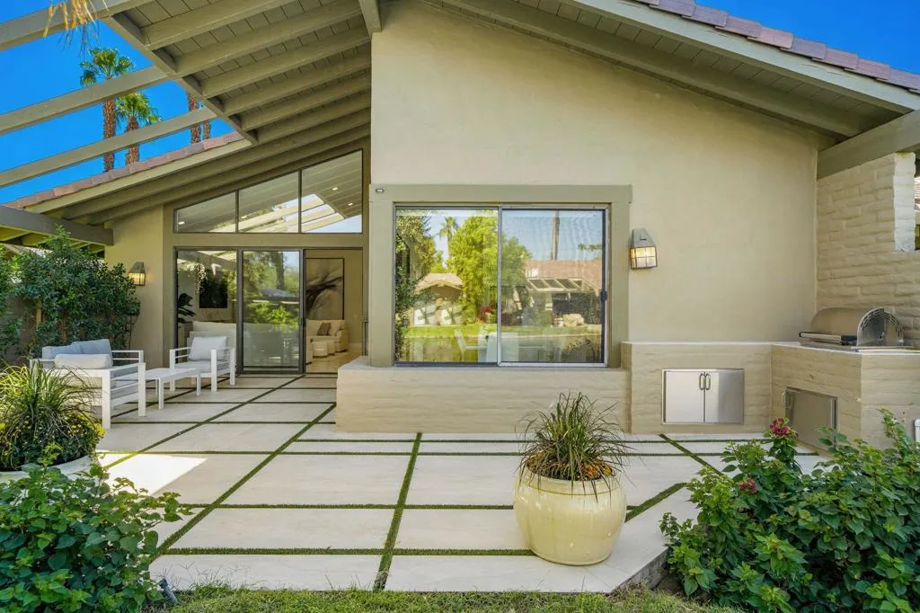 198 Green Mountain Drive, Palm Desert, California 92211 home-pic-38
