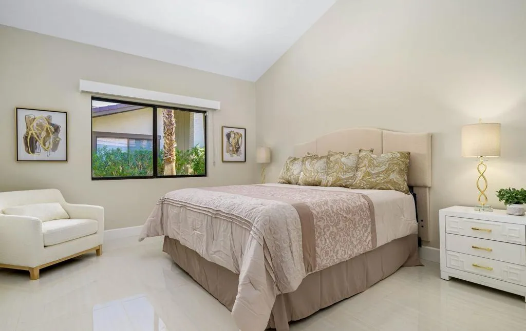 198 Green Mountain Drive, Palm Desert, California 92211 home-pic-30