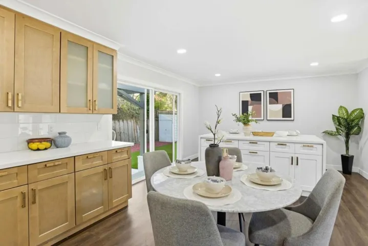 432 8th Avenue, Menlo Park, California 94025