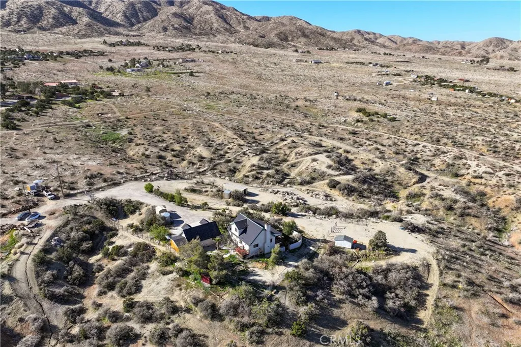 30407 106th E, Juniper Hills, California 93543 home-pic-70