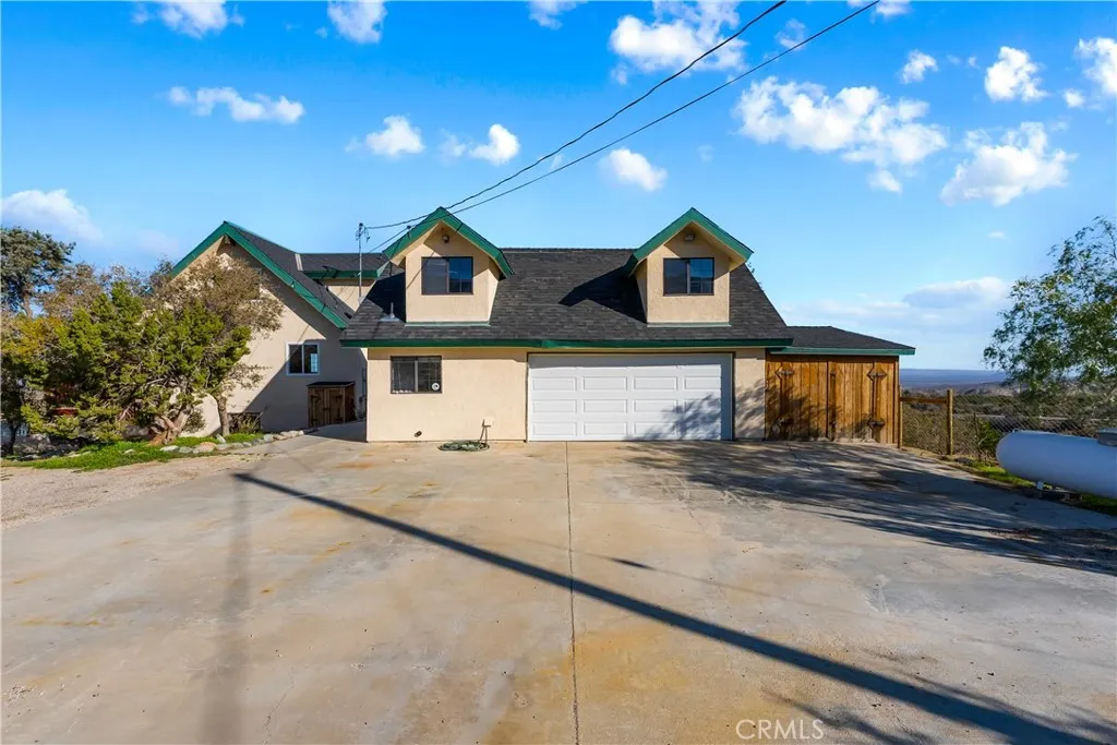 30407 106th E, Juniper Hills, California 93543 home-pic-32