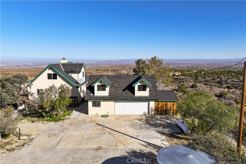 30407 106th E, Juniper Hills, California 93543 home-pic-1