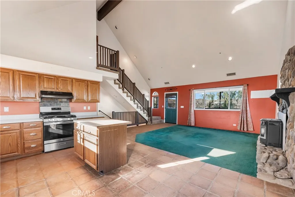30407 106th E, Juniper Hills, California 93543 home-pic-13