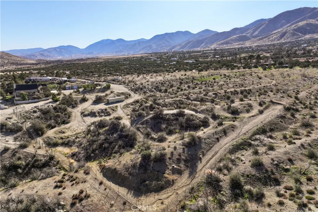 30407 106th E, Juniper Hills, California 93543 home-pic-71