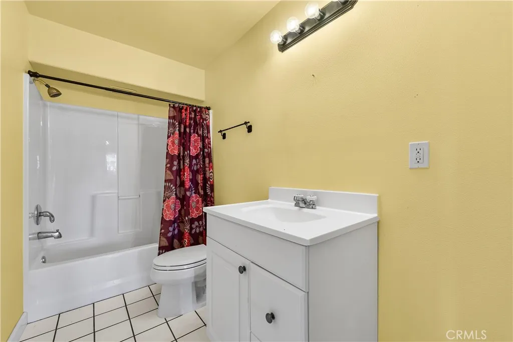 30407 106th E, Juniper Hills, California 93543 home-pic-26