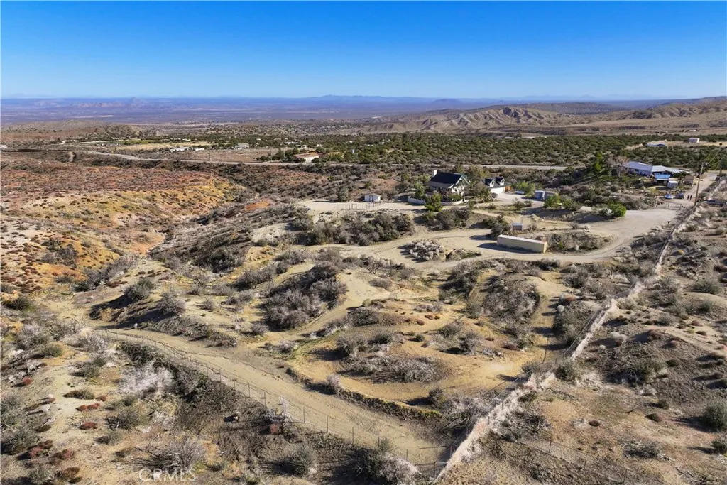 30407 106th E, Juniper Hills, California 93543 home-pic-72