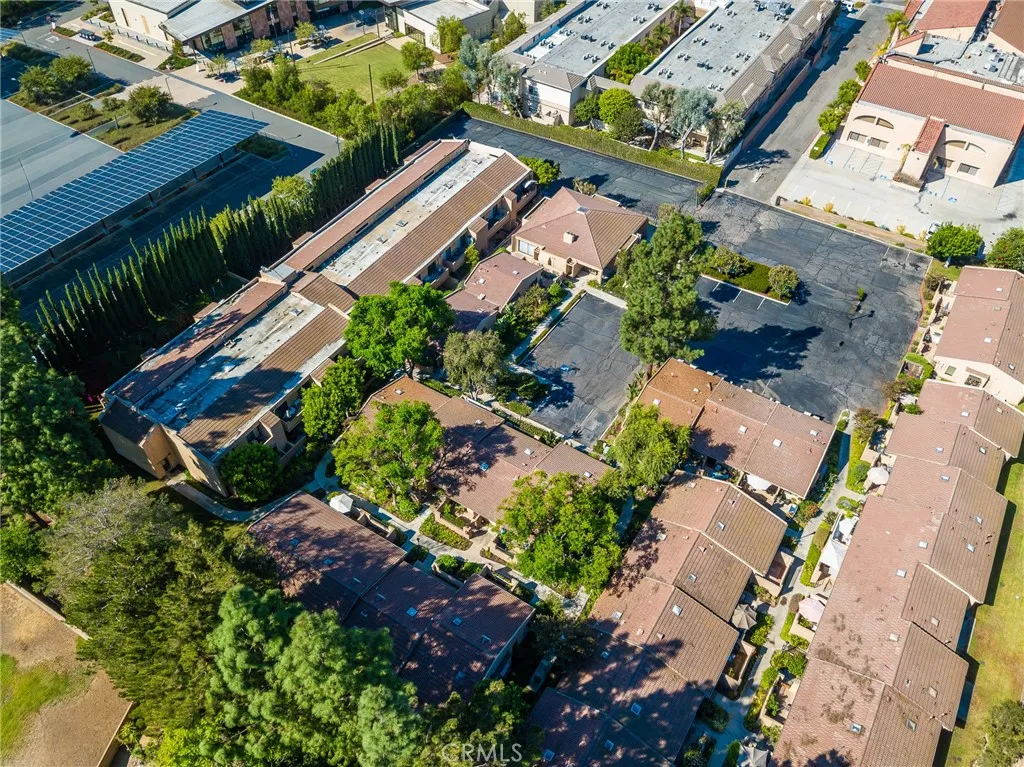 4760 Lakeview Avenue, Yorba Linda, California 92886 home-pic-18