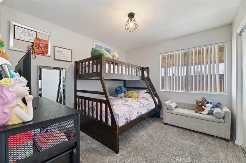 361 Via Capri, Hemet, California 92545 home-pic-20