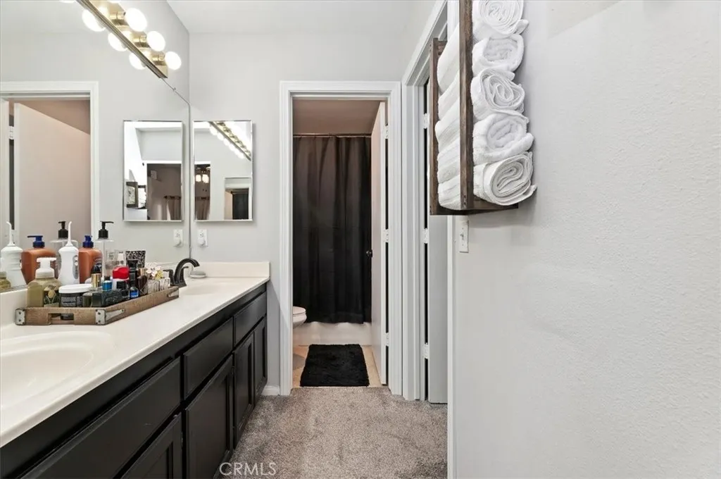 361 Via Capri, Hemet, California 92545 home-pic-25