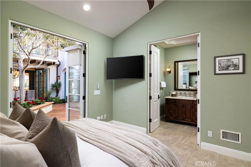 1708 Calle De Los Alamos, San Clemente, California 92672 home-pic-27