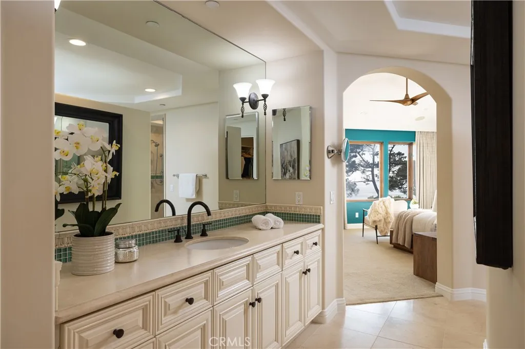 1708 Calle De Los Alamos, San Clemente, California 92672 home-pic-22