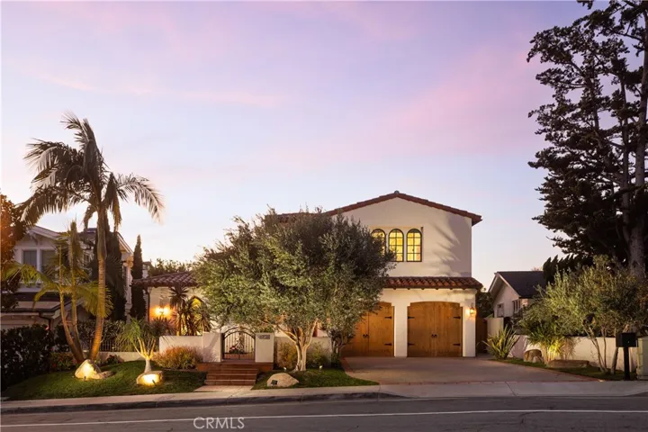 1708 Calle De Los Alamos, San Clemente, California 92672 Santa Barbara–style Spanish Revival estate with sweeping ocean, Catalina Island, and sunset views