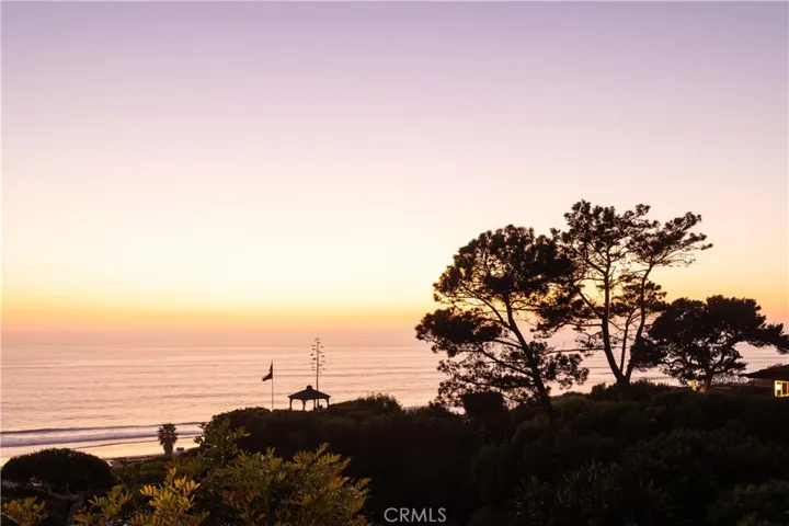 1708 Calle De Los Alamos, San Clemente, California 92672 Santa Barbara–style Spanish Revival estate with sweeping ocean, Catalina Island, and sunset views