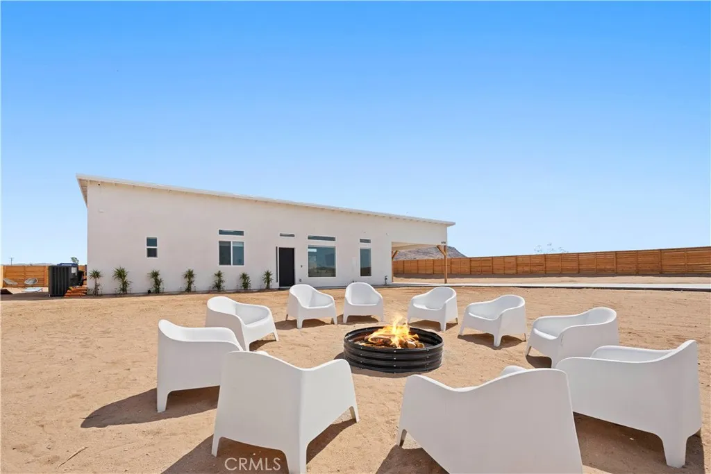 61723 Highland View, Joshua Tree, California 92252 home-pic-2