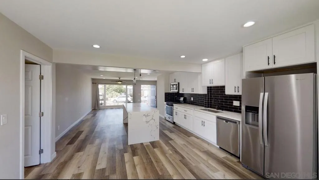 6459 Richard St., San Diego, California 92115 home-pic-10
