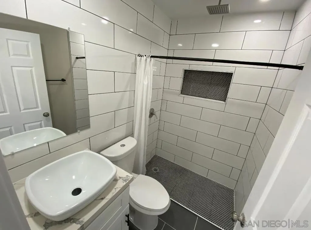 6459 Richard St., San Diego, California 92115 home-pic-18