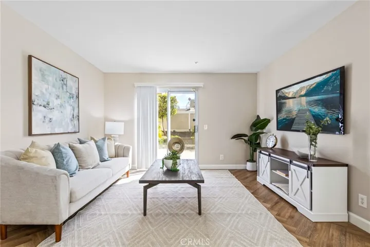 4170 Sydney Harbour, Riverside, California 92508