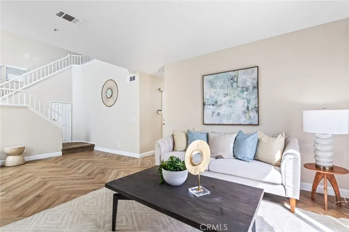 4170 Sydney Harbour, Riverside, California 92508