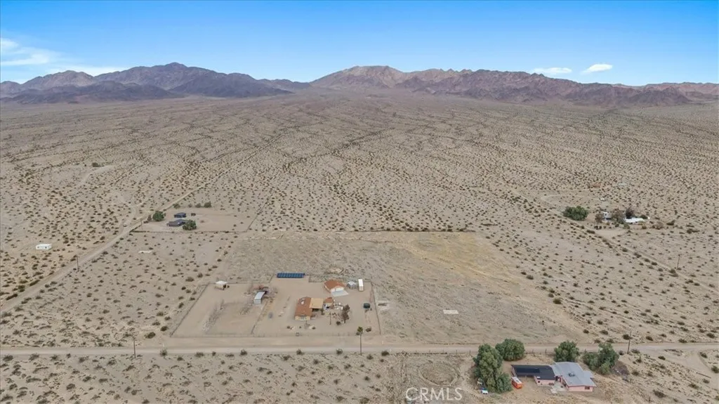 86252 Sampson, 29 Palms, California 92277 home-pic-41