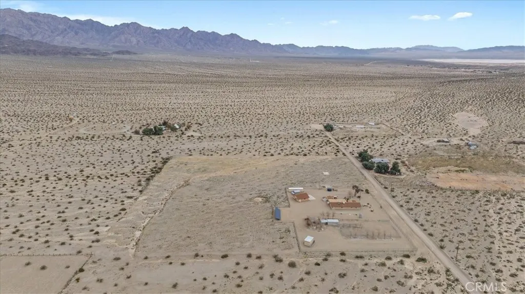 86252 Sampson, 29 Palms, California 92277 home-pic-40