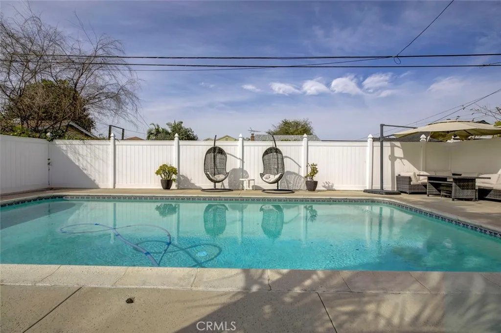 813 S Spruce Street, Montebello, California 90640 home-pic-50