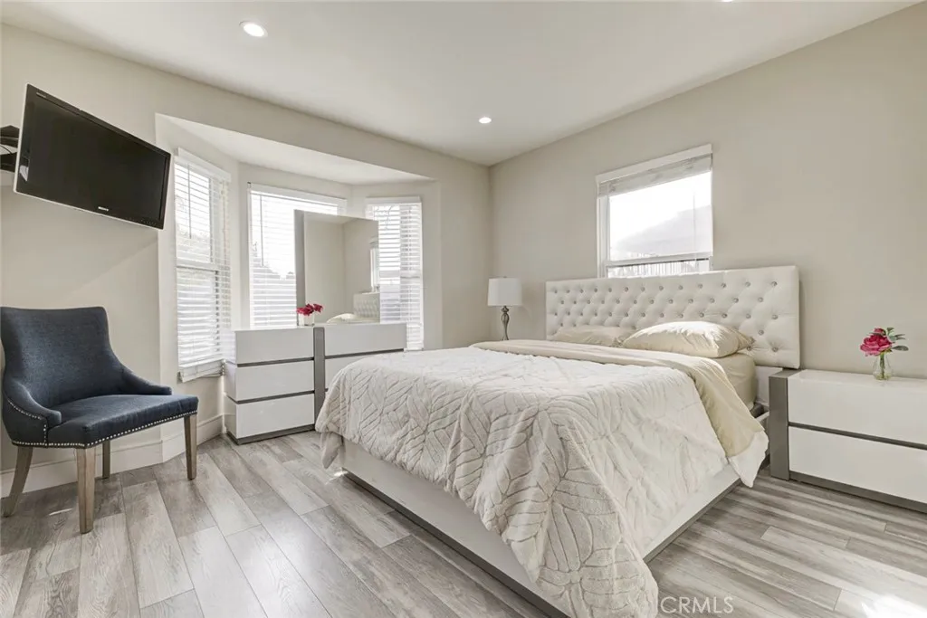 813 S Spruce Street, Montebello, California 90640 home-pic-21