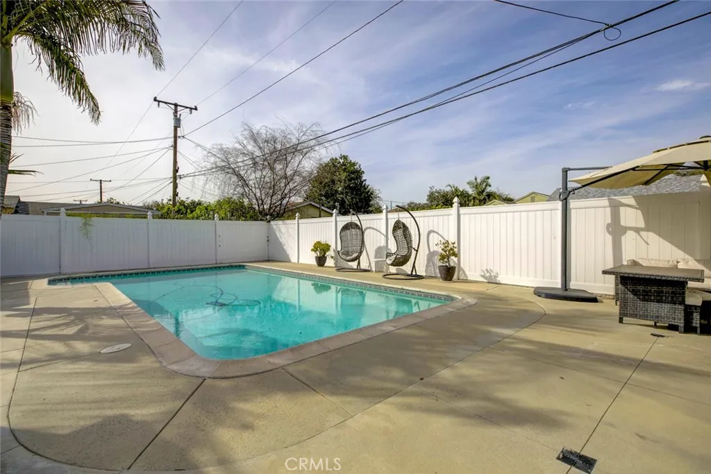 813 S Spruce Street, Montebello, California 90640 home-pic-48