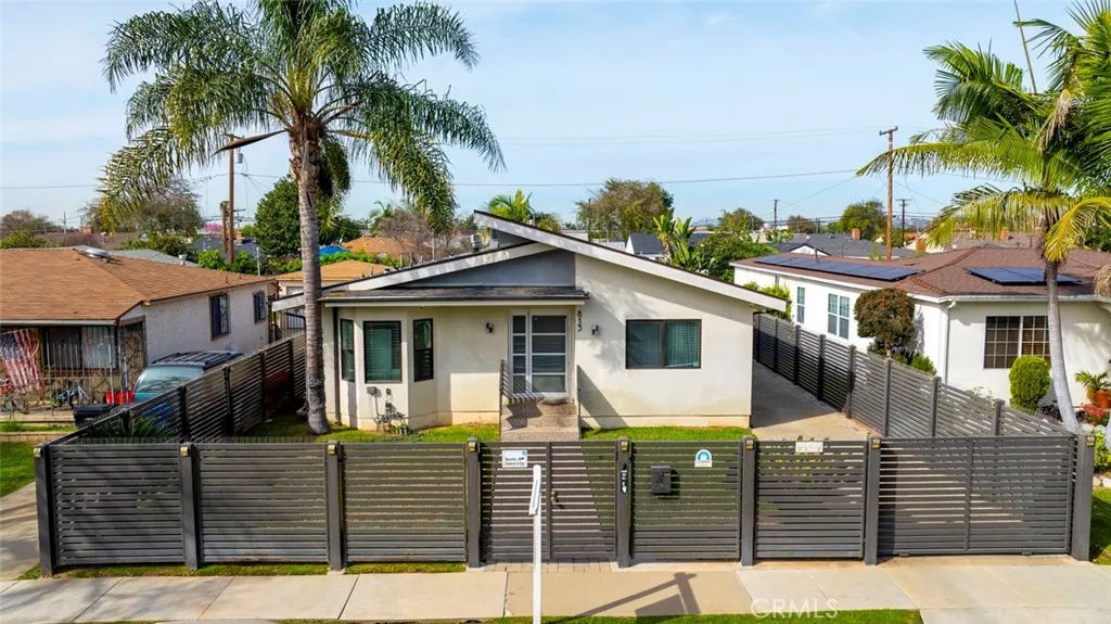 813 S Spruce Street, Montebello, California 90640 home-pic-55